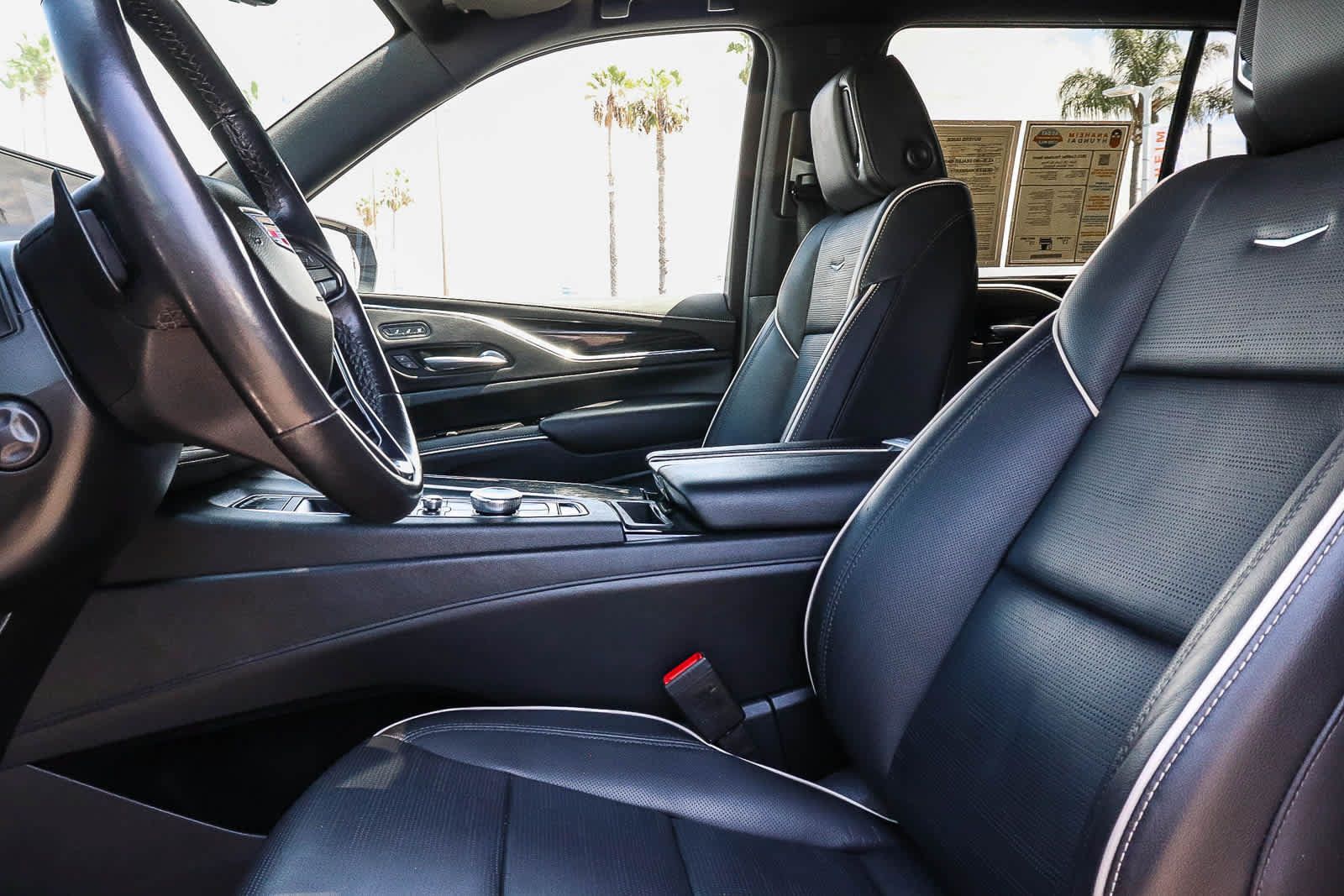 Used 2021 Cadillac Escalade Sport w/ Driver Assist Tech Package AWD/4WD image 29