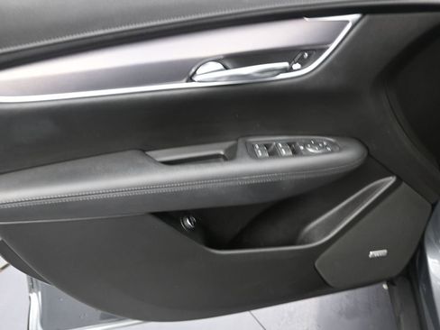 Used 2020 Cadillac XT5 Luxury image 13