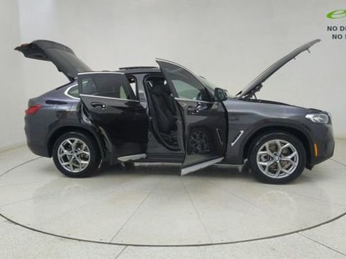 Used 2025 BMW X4 xDrive30i AWD/4WD image 74