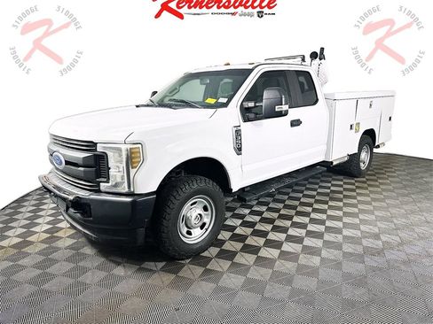 Used 2019 Ford F350 XL w/ Power Equipment Group image 3