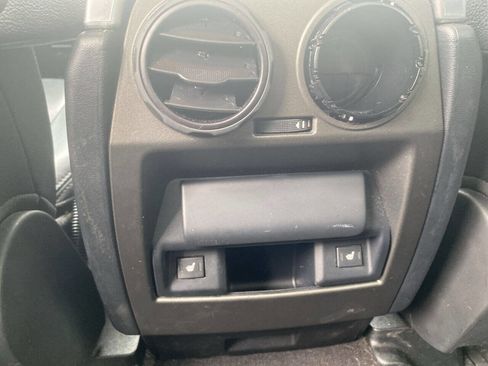 Used 2016 Land Rover LR4 HSE Silver Edition image 19