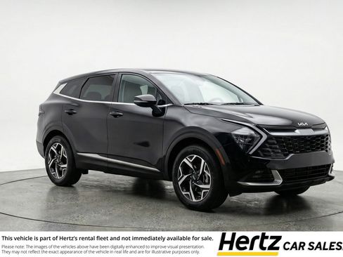 Used 2025 Kia Sportage LX image 1