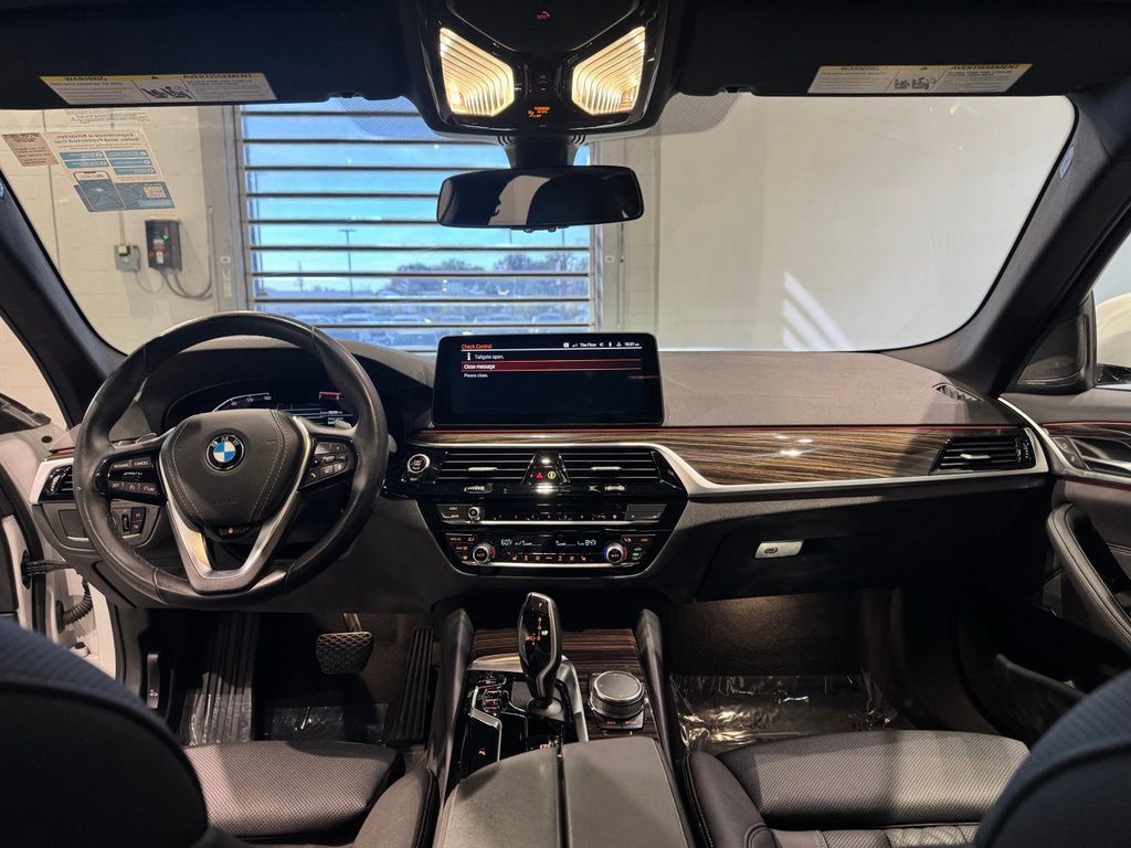 Used 2023 BMW 530i xDrive w/ Premium Package AWD/4WD image 30