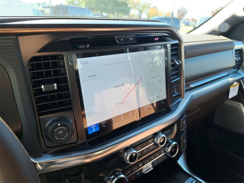 New 2025 Ford F150 King Ranch w/ FX4 Off-Road Package image 10