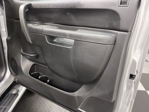 Used 2014 Chevrolet Silverado 2500 LT w/ Interior Plus Package image 23