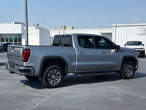Used 2024 GMC Sierra 1500 AT4 w/ Technology Package image 3