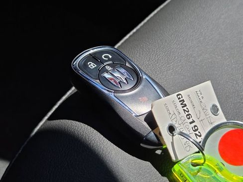 New 2026 Buick Envista Sport Touring w/ Convenience I Package FWD image 31