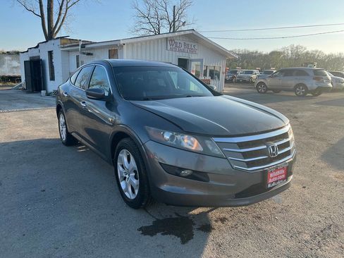Used 2012 Honda Crosstour EX-L image 3