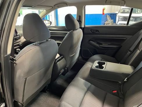 Used 2023 Nissan Altima 2.5 SV FWD image 17