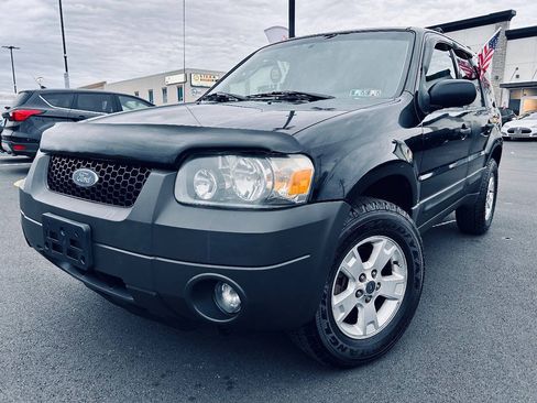 Used 2006 Ford Escape XLT AWD/4WD image 1