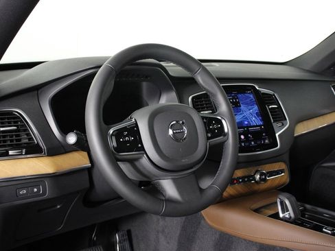 Certified 2024 Volvo XC90 T8 Plus w/ Protection Package Premier AWD/4WD image 14