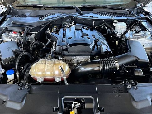 Used 2020 Ford Mustang Coupe image 26