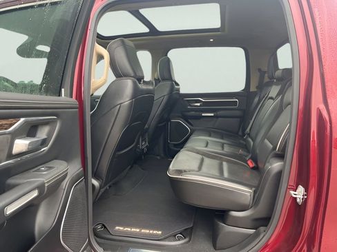 Used 2019 RAM 1500 Laramie image 17