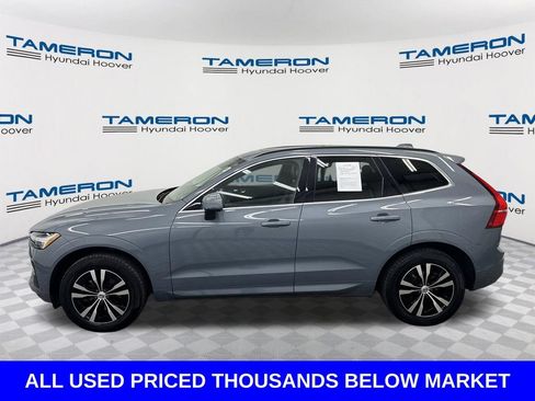 Used 2023 Volvo XC60 B5 Core AWD/4WD image 2