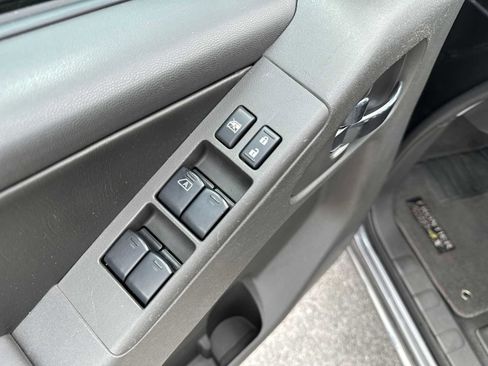 Used 2020 Nissan Frontier PRO-4X w/ Pro-4x Utility Package AWD/4WD image 16