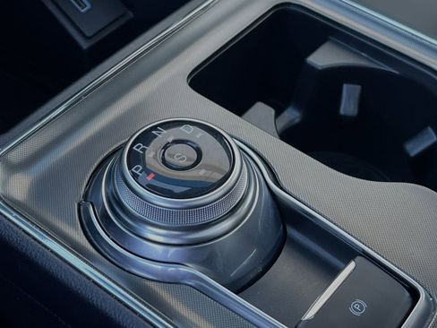 Used 2023 Ford Edge ST-Line w/ Class II Trailer Tow Package image 24