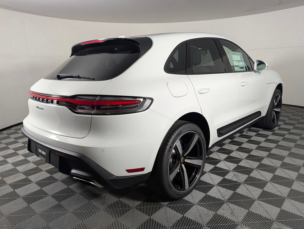 New 2026 Porsche Macan AWD/4WD image 7