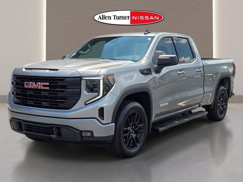 Used 2026 GMC Sierra 1500 Elevation AWD/4WD image 3