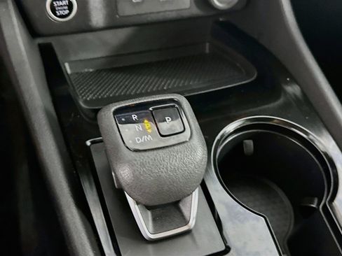 Used 2023 Nissan Rogue SV FWD image 24