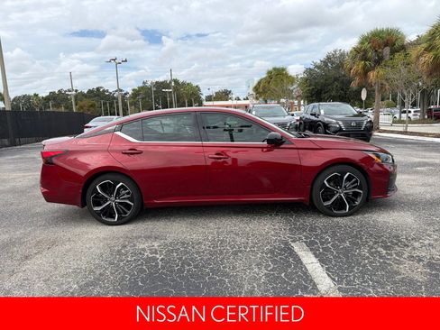 Certified 2023 Nissan Altima 2.5 SR w/ SR Premium Package image 2