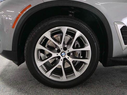 Used 2024 BMW X5 sDrive40i w/ Premium Package RWD image 5