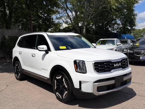 Used 2023 Kia Telluride S w/ S Sunroof Package AWD/4WD image 8