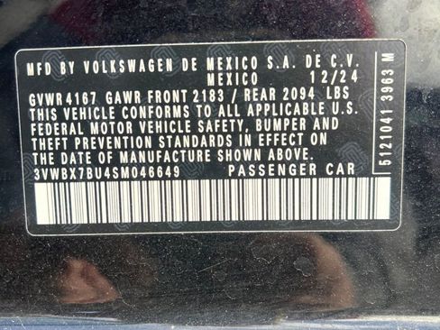 Used 2025 Volkswagen Jetta Sport image 3