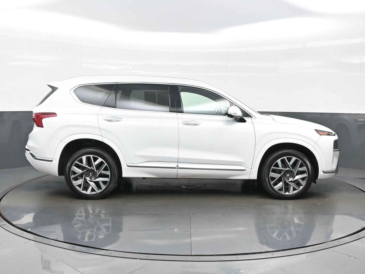 Certified 2023 Hyundai Santa Fe Calligraphy AWD/4WD image 7