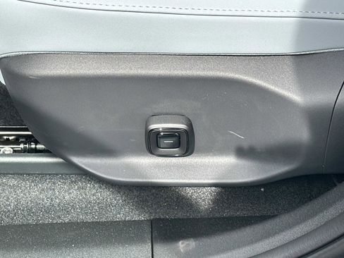 New 2026 Volvo EX30 Ultra w/ Climate Package image 14