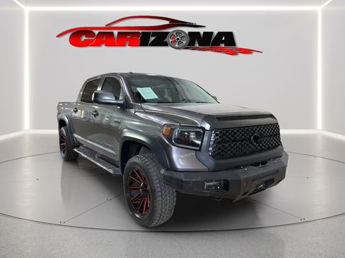 Used 2015 Toyota Tundra SR5 w/ SR5 Upgrade Package AWD/4WD image 1