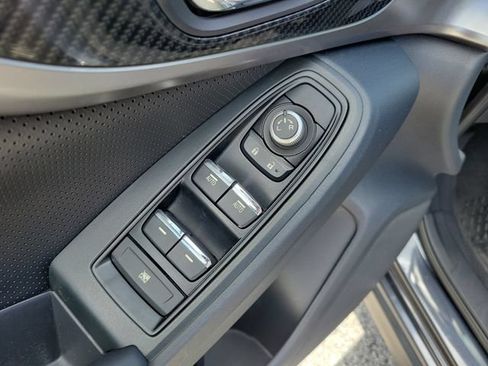 Used 2019 Subaru Crosstrek 2.0i Limited AWD/4WD image 17