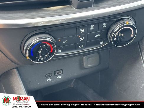 Certified 2024 Buick Encore GX Preferred w/ Comfort Package FWD image 26