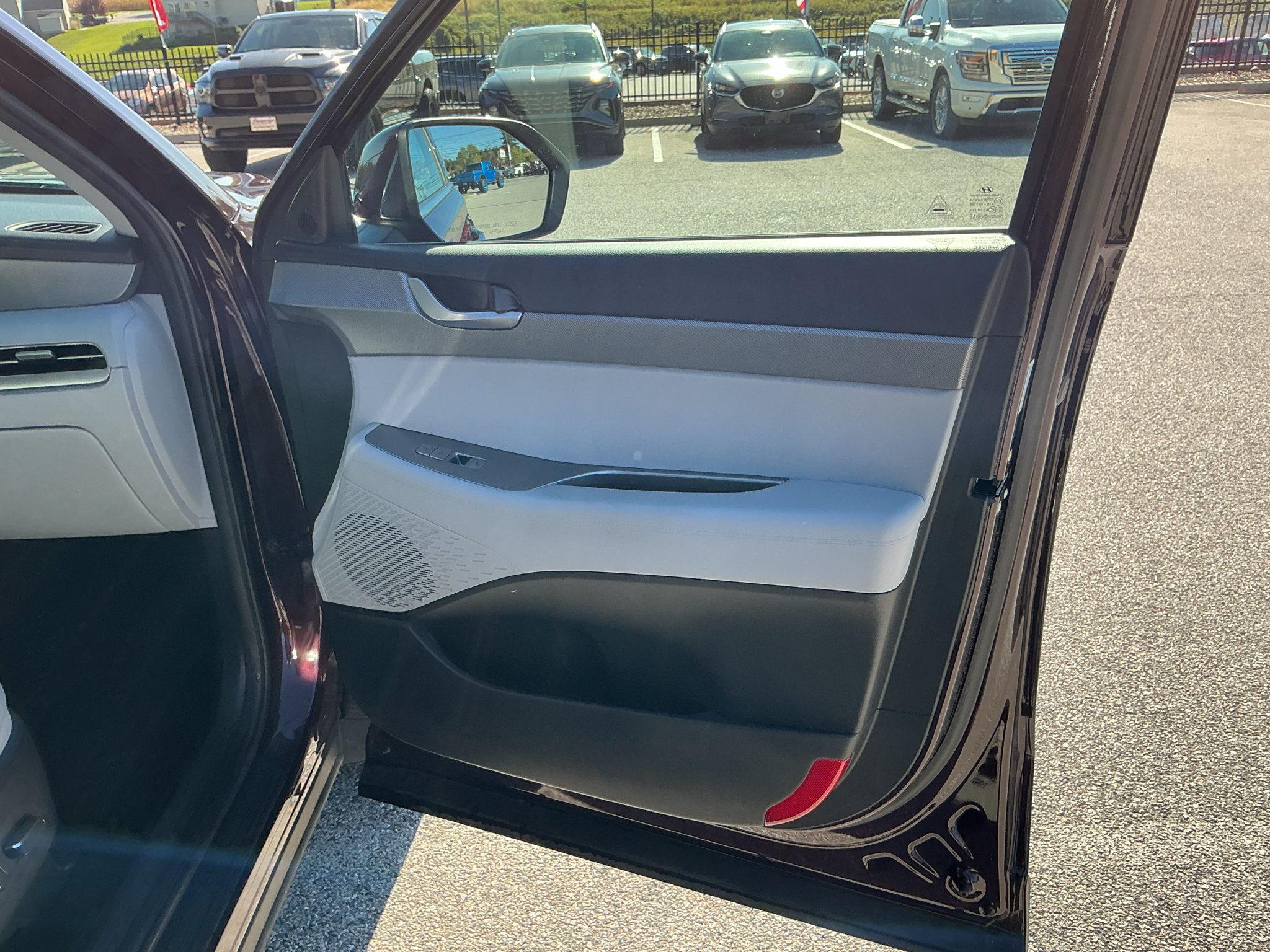 Used 2025 Hyundai Palisade SEL AWD/4WD image 18