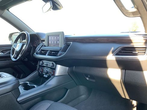 Used 2022 Chevrolet Suburban LS image 33