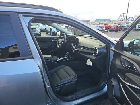 New 2026 Chevrolet Trax ACTIV w/ Sunroof Package image 27