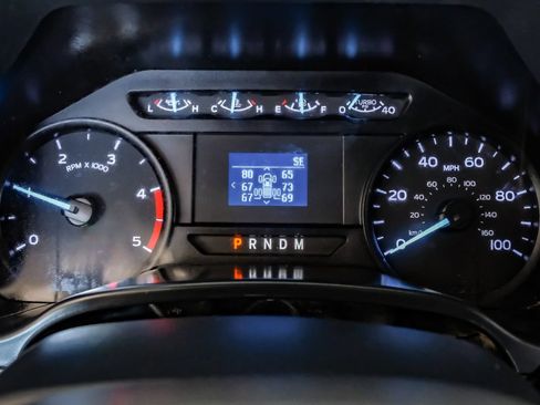 Used 2022 Ford F350 XL w/ Power Equipment Group AWD/4WD image 18