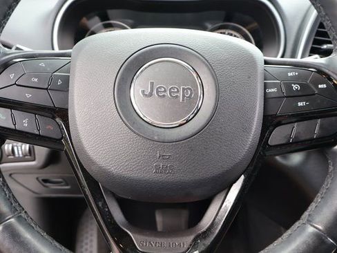Used 2021 Jeep Cherokee Latitude Plus AWD/4WD image 20