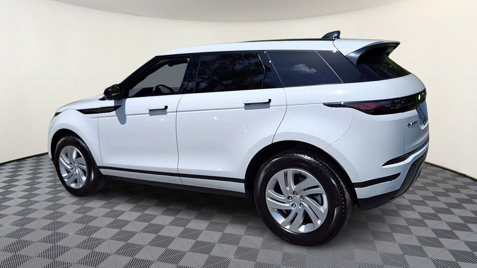 Certified 2026 Land Rover Range Rover Evoque S AWD/4WD image 6