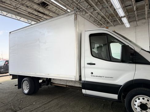 Used 2019 Ford Transit 350 156 DRW image 37