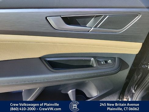 New 2026 Volkswagen Atlas Cross Sport SE image 48