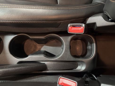 Used 2022 Chevrolet Trax LT w/ Premium Seat Package image 27