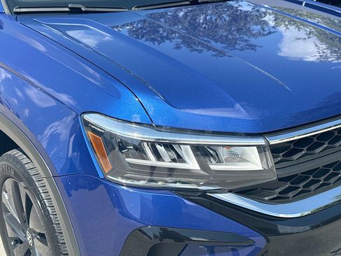 Certified 2023 Volkswagen Taos S w/ Driver Assistance Package FWD image 33