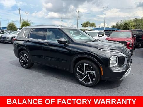 Used 2024 Mitsubishi Outlander SEL AWD/4WD image 1