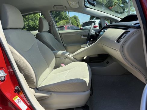 Used 2010 Toyota Prius Two image 14