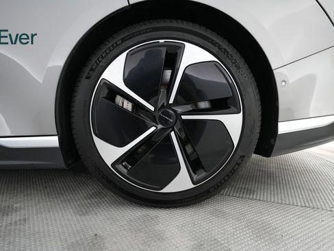 Used 2023 Lucid Air Grand Touring AWD/4WD image 9