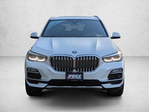 Used 2021 BMW X5 xDrive40i w/ Premium Package 2 image 2