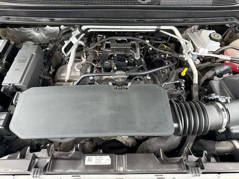 Used 2024 Chevrolet Colorado W/T RWD image 26