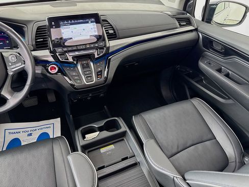Used 2022 Honda Odyssey Elite image 32