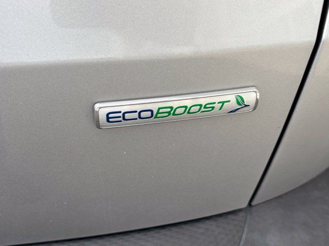 Used 2020 Ford Escape SEL FWD image 5