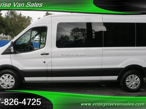 Used 2022 Ford Transit 350 XLT RWD image 8